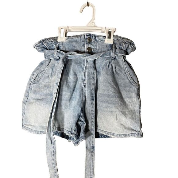 American Eagle Paper Bag Waist Mom Shorts With Belt Size 2 - Picture 2 of 9